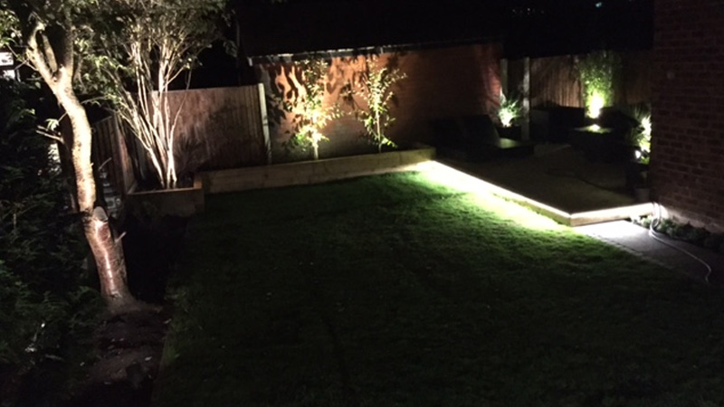 smart-home-garden-lighting-stretford